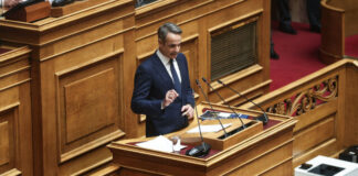 Μέτρα στήριξης: Νέα ανακοίνωση Μητσοτάκη αύριο με «όπλο» το υπερπλεόνασμα