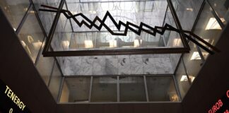 Χρηματιστήριο: Πτωτική κίνηση με απώλειες 0,85% και ισχυρό τζίρο