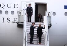 Μακρόν: Ολοκληρώθηκε η επίσκεψη στην Αθήνα – Αναχώρηση για Γαλλία