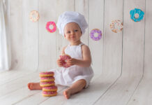 Διατροφή Μωρού Έως 1 Έτους: 3 Χρυσοί Κανόνες για Υγιή Ανάπτυξη Εγκεφάλου