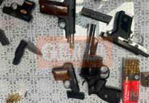 ΕΛΑΣ: "Κυνήγι" όπλων στη Δυτική Αττική – 4 όπλα, μαχαίρι στο Μενίδι