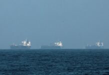 Ιράν: Drones εναντίον πλοίων ΗΠΑ στον Κόλπο του Ομάν – Ξεκινούν τα αντίποινα;