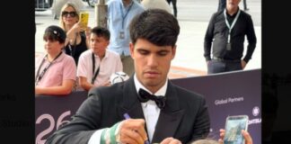 Αλκαράθ: Ανησυχία για τραυματισμό, αβεβαιότητα για Roland Garros