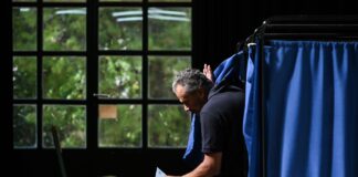 Πολιτική Διαμάχη: ΟΠΕΚΕΠΕ, Ακρίβεια και Αλλαγή Συσχετισμών Δυνάμεων