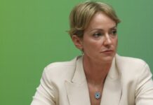 Σδούκου: Αλλαγή Παραδείγματος στην Κοινωνική Ενίσχυση με Δικές μας Δυνάμεις