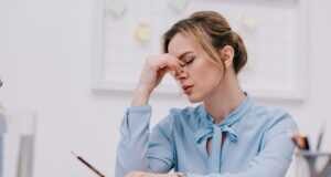 Άγχος & Δέρμα: Κατανοώντας τα εξανθήματα από την ψυχική πίεση