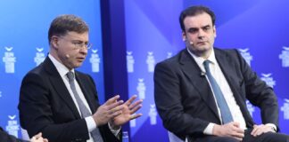 Δελφοί: Πιερρακάκης-Ντομπρόβσκις για το μέλλον της Ευρώπης