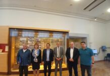 Θήβα: Κινεζικές επενδύσεις στο τραπέζι του Δημάρχου με τον Πρέσβη της Κίνας