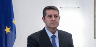 Αγωνία για τον Γιώργο Μυλωνάκη: Στο πλευρό του πολιτική ηγεσία και φίλοι