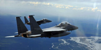 Συγκρούστηκαν δύο F-15: Αιτία, βίντεο και φωτογραφίες κατά την πτήση!