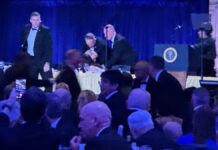 Συναγερμός στον Λευκό Οίκο: Αποχώρησε ο Τραμπ μετά από περιστατικό με πυροβολισμούς