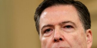 Κόμεϊ: "Αθώος & Ατρόμητος" μετά από νέες κατηγορίες κατά Τραμπ