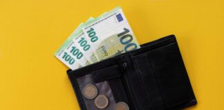 e-ΕΦΚΑ & ΔΥΠΑ: Πληρωμές ύψους 1.3 δισ. ευρώ έως 24/4