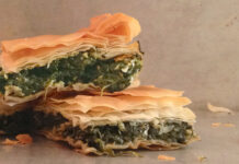 Σπανακόπιτα: Η Παραδοσιακή Ελληνική Συνταγή για μια Vegan Εκδοχή