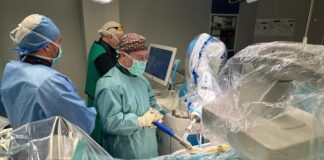 Ρομποτική Επανάσταση στην Ορθοπεδική: Πρώτη Αρθροπλαστική Ισχίου στο Metropolitan General