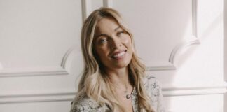 Μαριέττα Χρουσαλά: Ξενάγηση στο minimal chic σπίτι της στο Ελληνικό