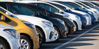 Επιδοτήσεις έως 30.000€: Στοχευμένη ανανέωση παλιού στόλου με κίνητρα για ηλεκτροκίνηση