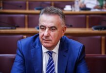 Ένταση στη Βουλή: Το Μαξίμου απαντά στο ΠΑΣΟΚ για τον νέο Υφυπουργό Αγροτικής Ανάπτυξης