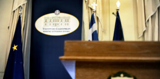 ΥΠΕΞ: "Δεν δεχόμαστε υποδείξεις, ούτε δίνουμε εξηγήσεις σε κανέναν"