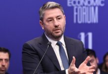 Ανδρουλάκης: "Όχι" σε Τσίπρα και Νέα Δημοκρατία – Επίθεση σε "μεσσιανικά" στοιχεία