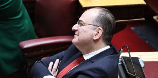 Μακάριος Λαζαρίδης: Το χρονικό της παραίτησης ενός υφυπουργού