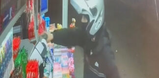 Συμμορία ανηλίκων τρομοκρατούσε τα Νότια Προάστια: Οι συλλήψεις τους