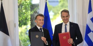 Ελλάδα-Γαλλία: Υπεγράφη η νέα αμυντική συμφωνία – Κοινές δηλώσεις Μακρόν-Μητσοτάκη