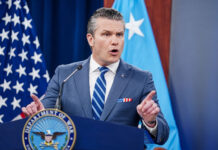 Χέγκσεθ στο Πεντάγωνο: Σταυροφορία, 'πολιτιστικός πόλεμος' και εκκαθαρίσεις