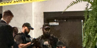 Συναγερμός στην Ουάσινγκτον: Απομακρύνθηκε από δείπνο ο Τραμπ μετά από πυροβολισμούς και επιστρέφει στον Λευκό Οίκο, δείτε βίντεο και φωτογραφίες