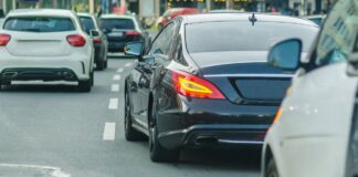 Αυτή είναι η χώρα όπου κανείς δεν χρησιμοποιεί φλας -Δεν είναι η Ελλάδα ούτε η Τουρκία