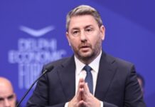 Ανδρουλάκης: «Όχι» σε ΝΔ, «Μεσσιανισμός» Τσίπρα, θολό τοπίο συνεργασιών