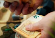 Συντάξεις Μαΐου 2026: Πότε ξεκινούν οι πληρωμές – Οδηγός για ασφαλισμένους