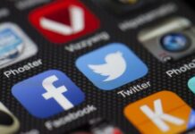 Κυβέρνηση: Παραδέχεται έλεγχο πολιτών στα social media – 'Γαλάζιος' ο επιτηρητής