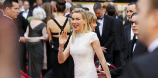 Ναόμι Γουότς: Μεταμορφώνεται στη θρυλική μπαλαρίνα Μάργκοτ Φοντέιν