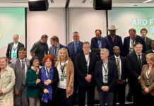 Φάμελλος: Νέα Ειρήνη & Αντιπυρηνικό Κίνημα από το Συνέδριο του Σιν Φέιν