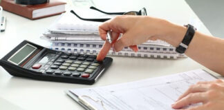 Επιστροφή φόρου: Πώς και πότε θα πληρωθείτε εσείς