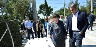 Μητσοτάκης στη Βασιλίσσης Όλγας: Επιθεώρηση εμβληματικών έργων ανάπλασης