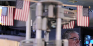 Ντόναλντ Τραμπ: Τα χρυσά στοιχήματα εκατομμυρίων – Πώς κάποιοι πλούτισαν πριν τις ανακοινώσεις του