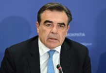 Μαργαρίτης Σχοινάς: Υψηλή Γαλλική Τιμή για Έναν «Μεγάλο Ευρωπαίο»