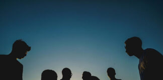 Ελληνική Νεολαία: Ψηφιακά Δραστήρια, Πολιτικά Αδιάφορη στην Online Συμμετοχή