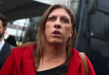 Εργατική διαφορά: Επιθεωρητές εργασίας στην Ομόνοια μετά από καταγγελία Κωνσταντοπούλου