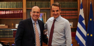 Λαζαρίδης: 'Άριστος' του επιτελικού κράτους, κομματικό στέλεχος και διπλοθεσίτης