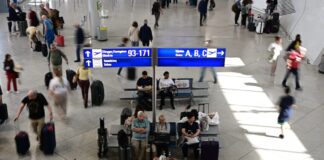 Σένγκεν: Ελλάδα Πιλοτάρει Αλλαγή – Τέλος στα Βιομετρικά για Βρετανούς Ταξιδιώτες