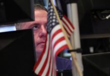 Wall Street: Πέμπτη Ημέρα Απωλειών για τον Dow Jones – Αίτια και Προοπτικές