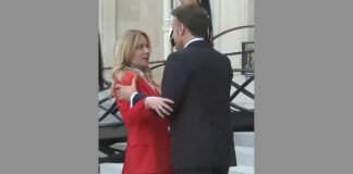 Μακρόν-Μελόνι: Το viral βλέμμα στο Παρίσι που συζητήθηκε