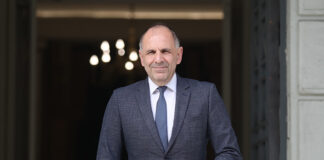 Ελλάδα-Λιβύη: Προχωρούν οι συζητήσεις για οριοθέτηση ΑΟΖ και υφαλοκρηπίδας