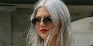 Ξεχάστε τη βαφή: Η νέα κομψή τάση για φυσικά γκρίζα μαλλιά