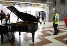 Anyone Can Play: Athens Puts a Free Piano in Its Busiest Metro Station