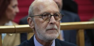 Εισαγγελική Άνευ Όρων Αυτοαπαλλαγή: Ο Νόμος Διαπραγματεύεται με τον Εαυτό του;
