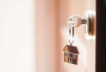 Στέγαση: Πρόταση για επίλυση στεγαστικής κρίσης & 794.000 κενά ακίνητα στην Ελλάδα